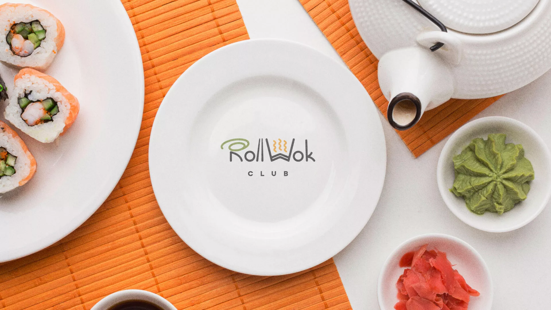 Разработка логотипа и фирменного стиля в Костерёво для суши-бара «Roll Wok Club»